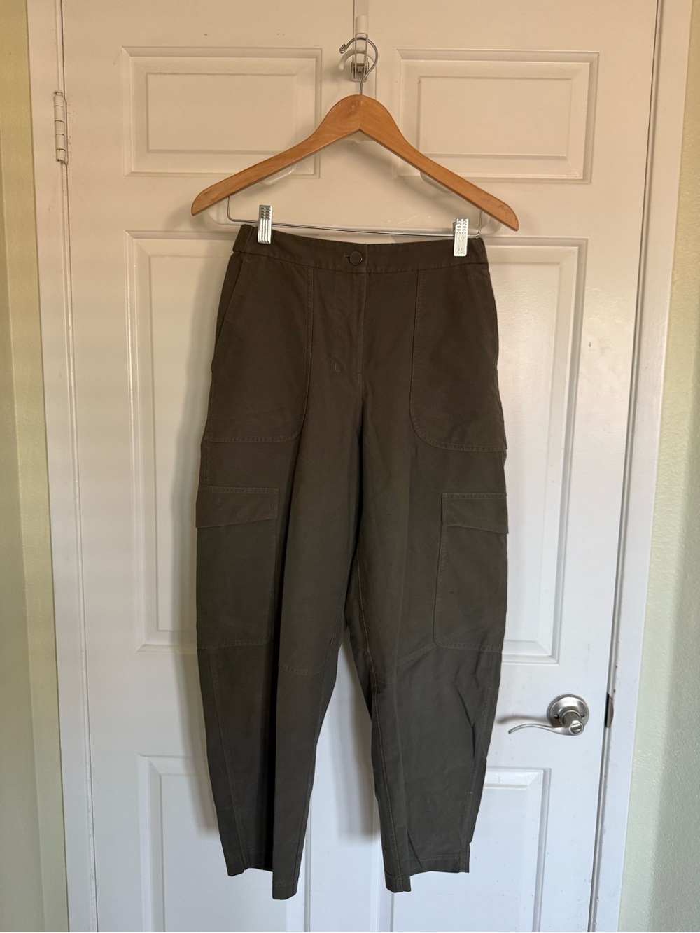 Lululemon Just like New Olive Green Cargo Pants